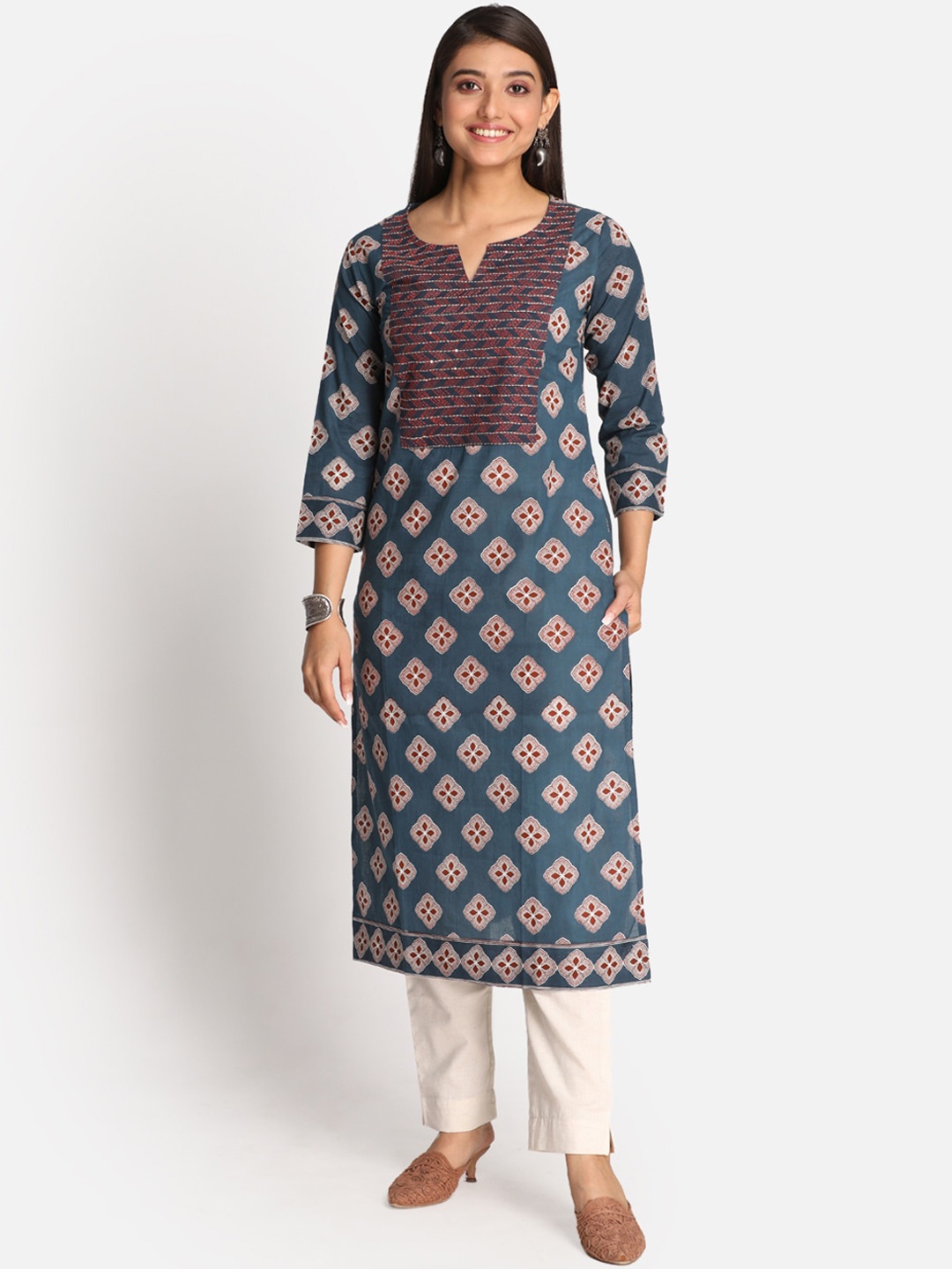 

Earthwear Women Blue Ethnic Motifs Printed Thread Work Kurta