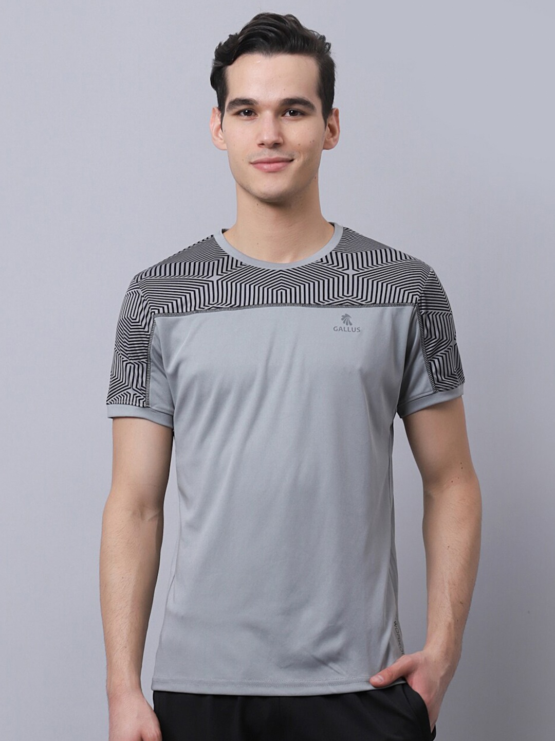 

Gallus Men Grey Typography Printed Dri-FIT Slim Fit T-shirt