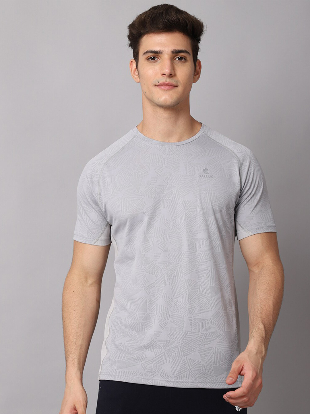 

Gallus Men Grey Dri-FIT Slim Fit T-shirt