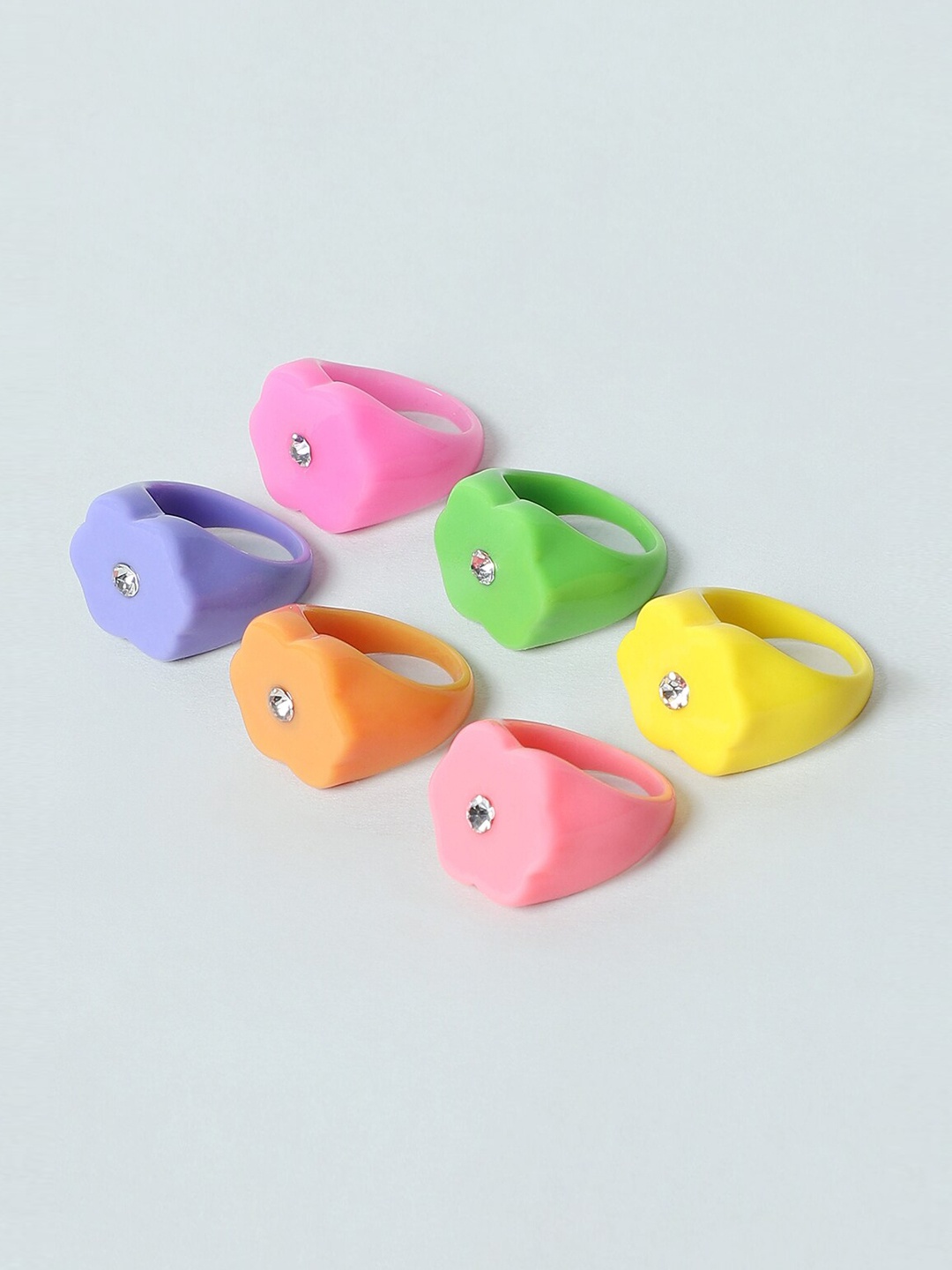 

ONLY Women Purple and yellow Set of 6 Rings
