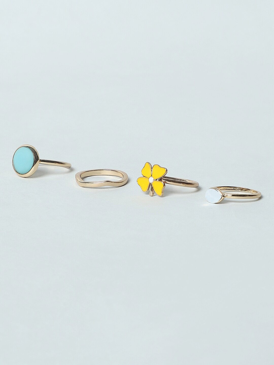 

ONLY Set Of 4 Gold-Toned Enamelled Finger Ring