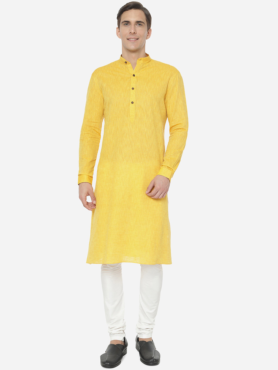 

Modi Kurta Men Yellow Solid Straight Kurta