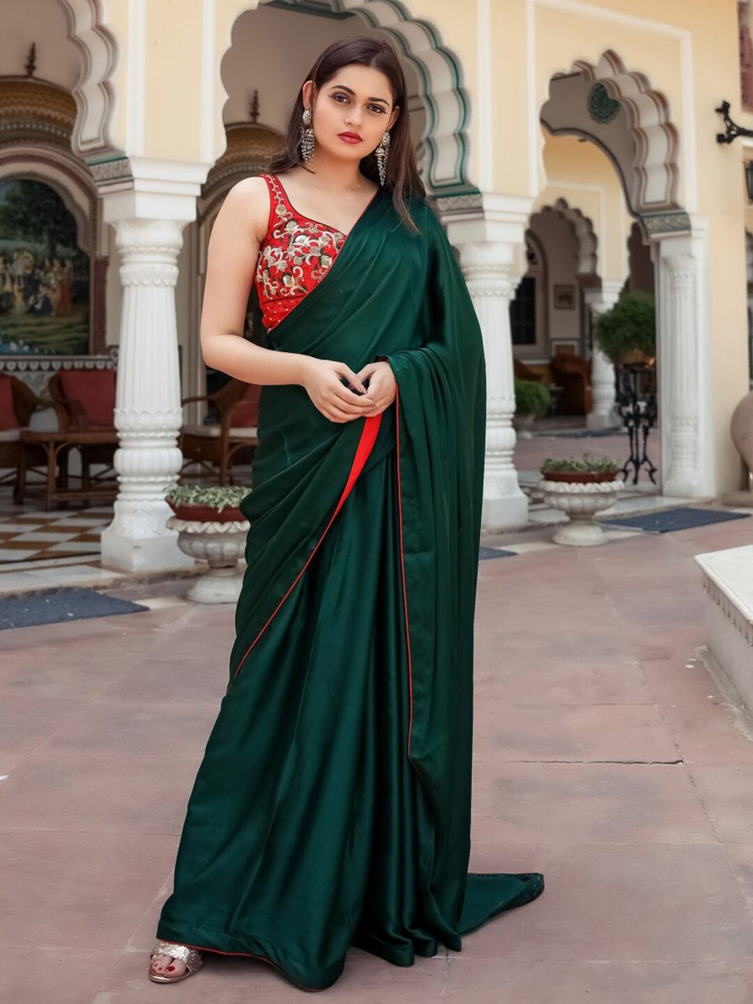 

Lavanya The Label Green & Red Saree