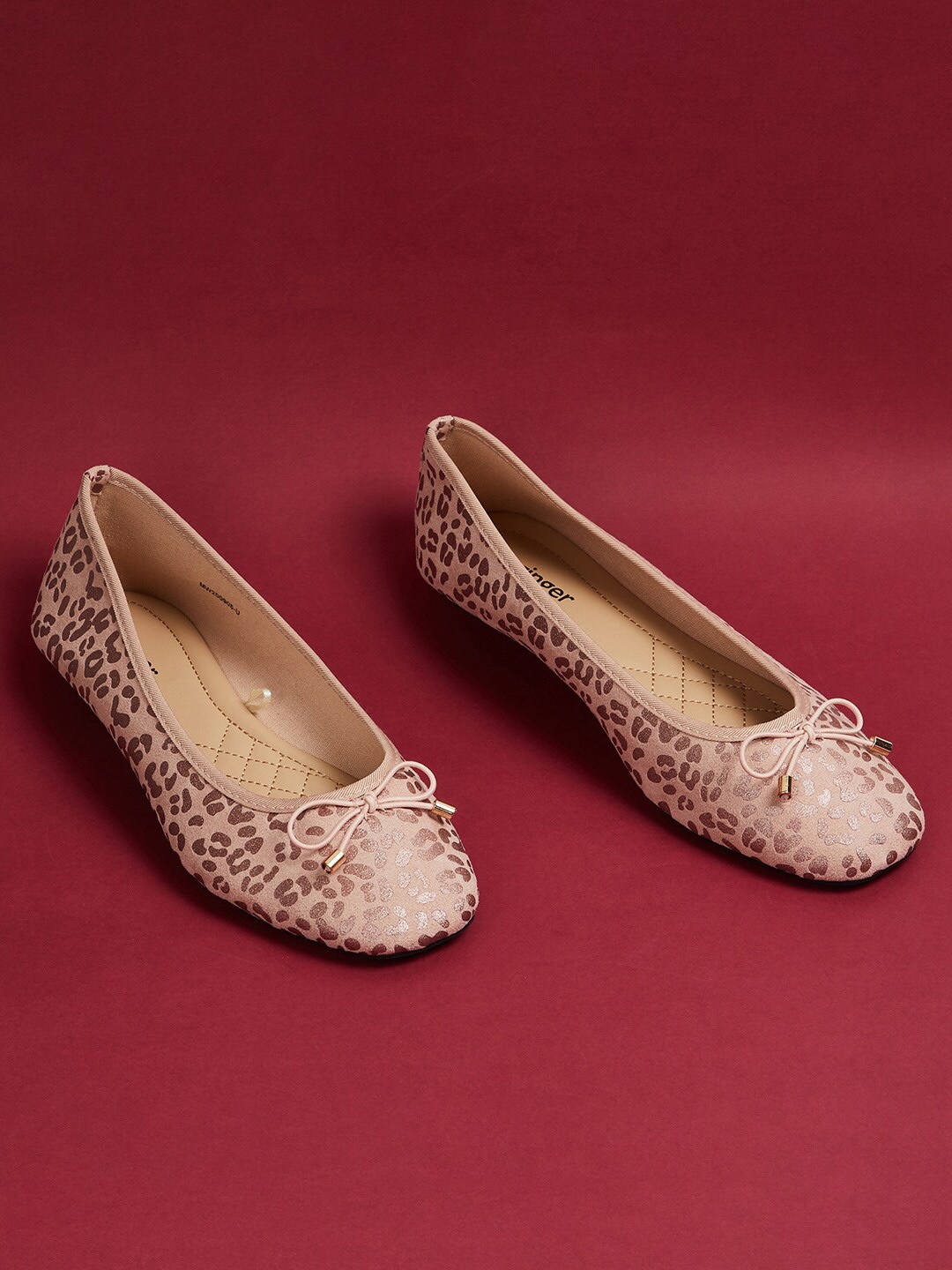 

Ginger by Lifestyle Women Pink Printed Ballerinas with Bows Flats