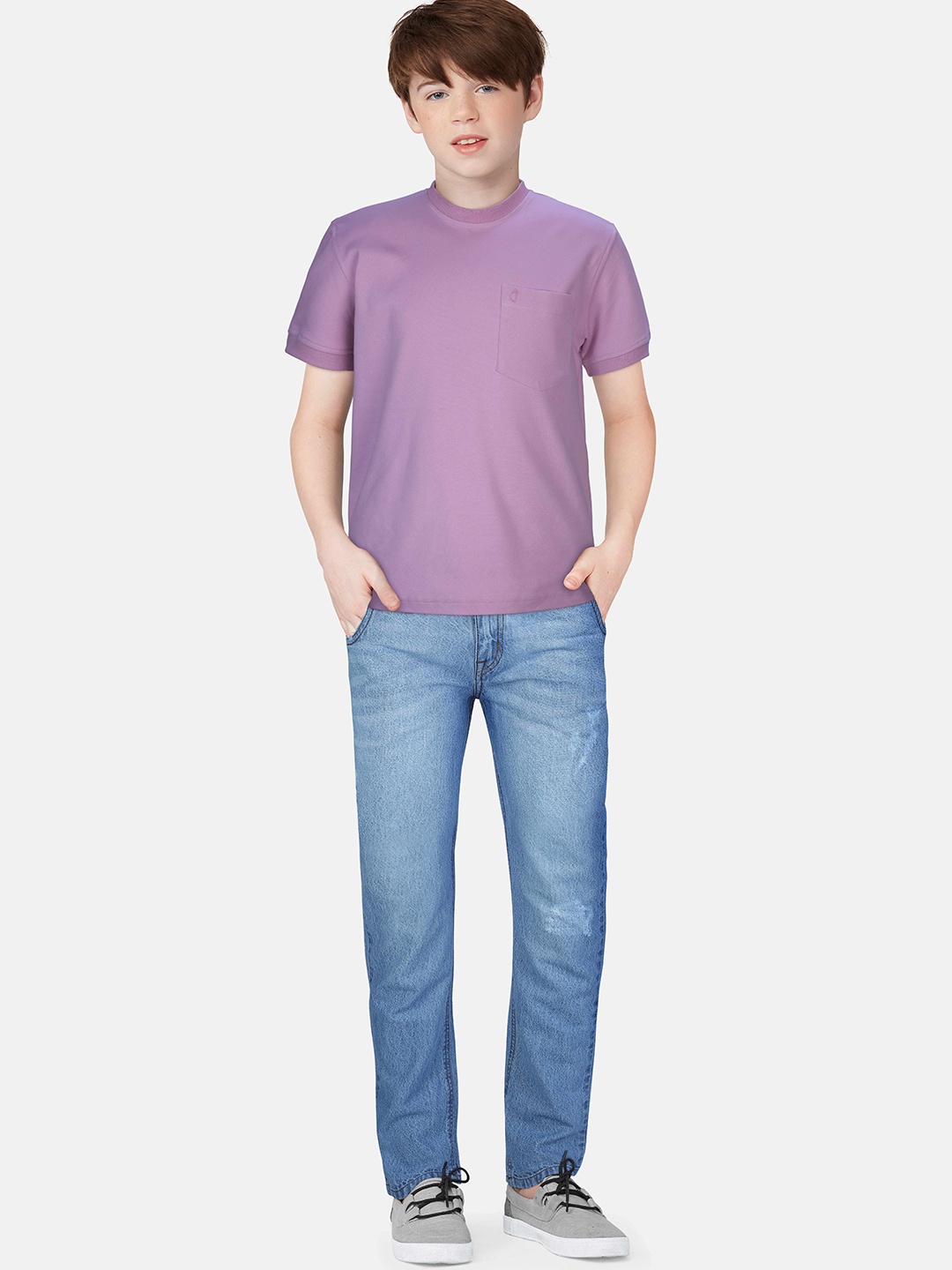

Gini and Jony Boys Pink Solid T-shirt