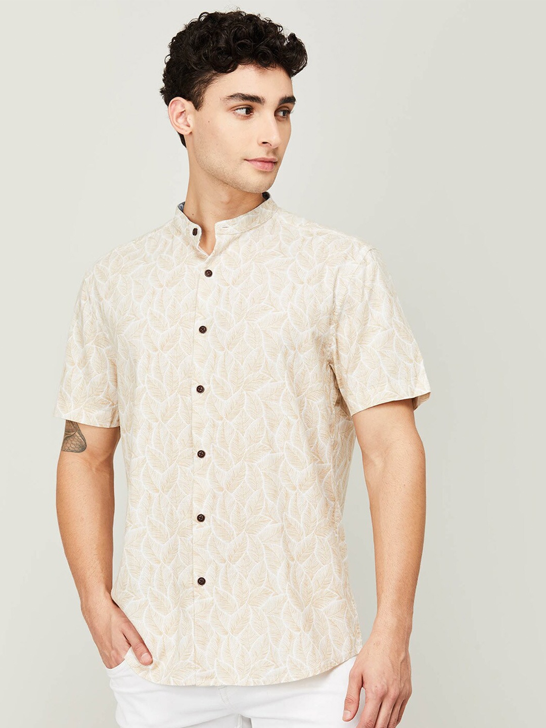 

Melange by Lifestyle Men Beige Printed Casual Shirt