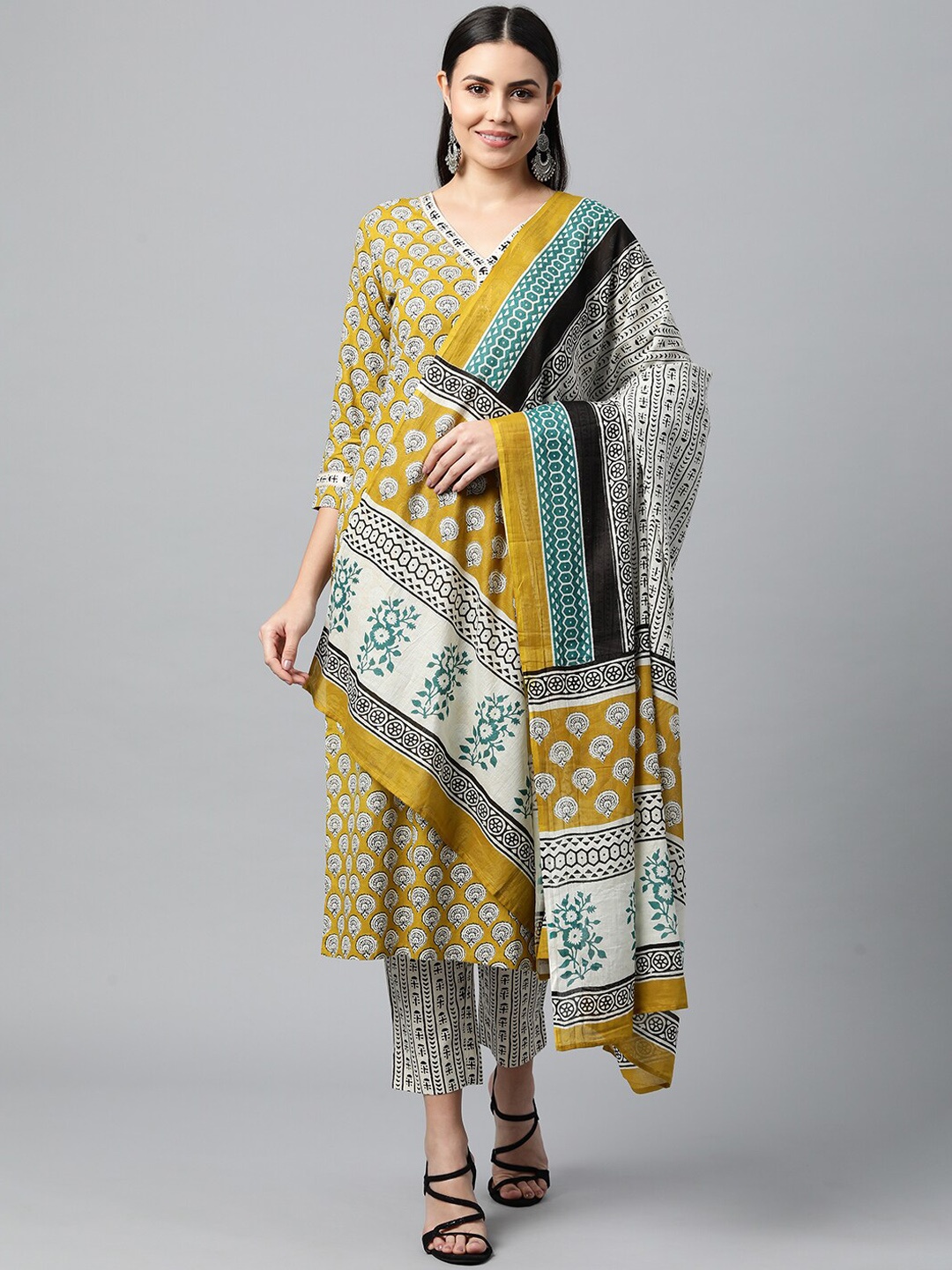 

KAMI KUBI Women Yellow Ethnic Motifs Printed Pure Cotton Kurti with Trousers & With Dupatta