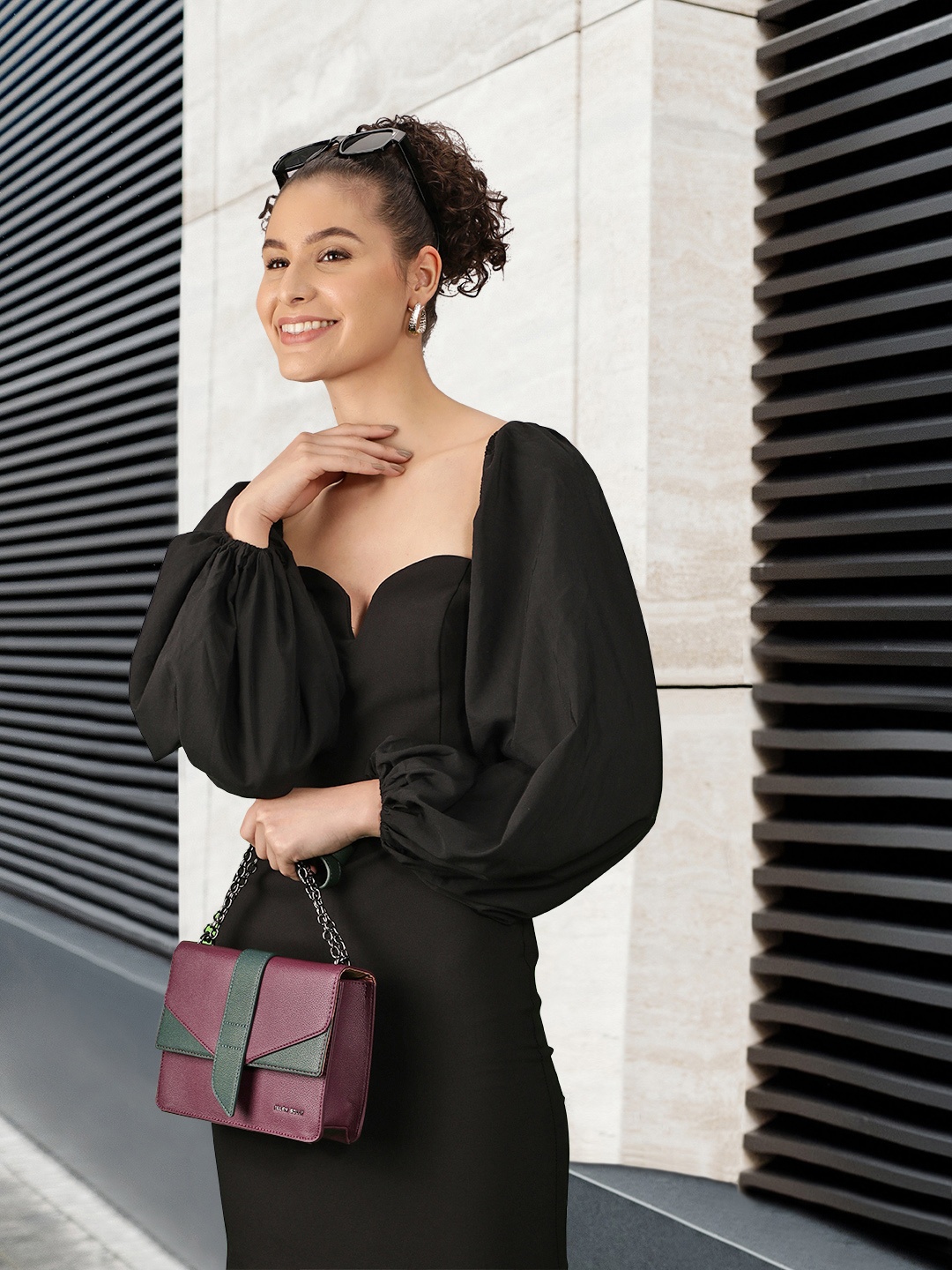 

Allen Solly Women Burgundy Colourblocked Structured Sling Bag