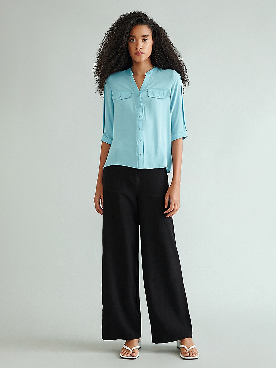 

COVER STORY Sea Green Mandarin Collar Roll-Up Sleeves Shirt Style Top