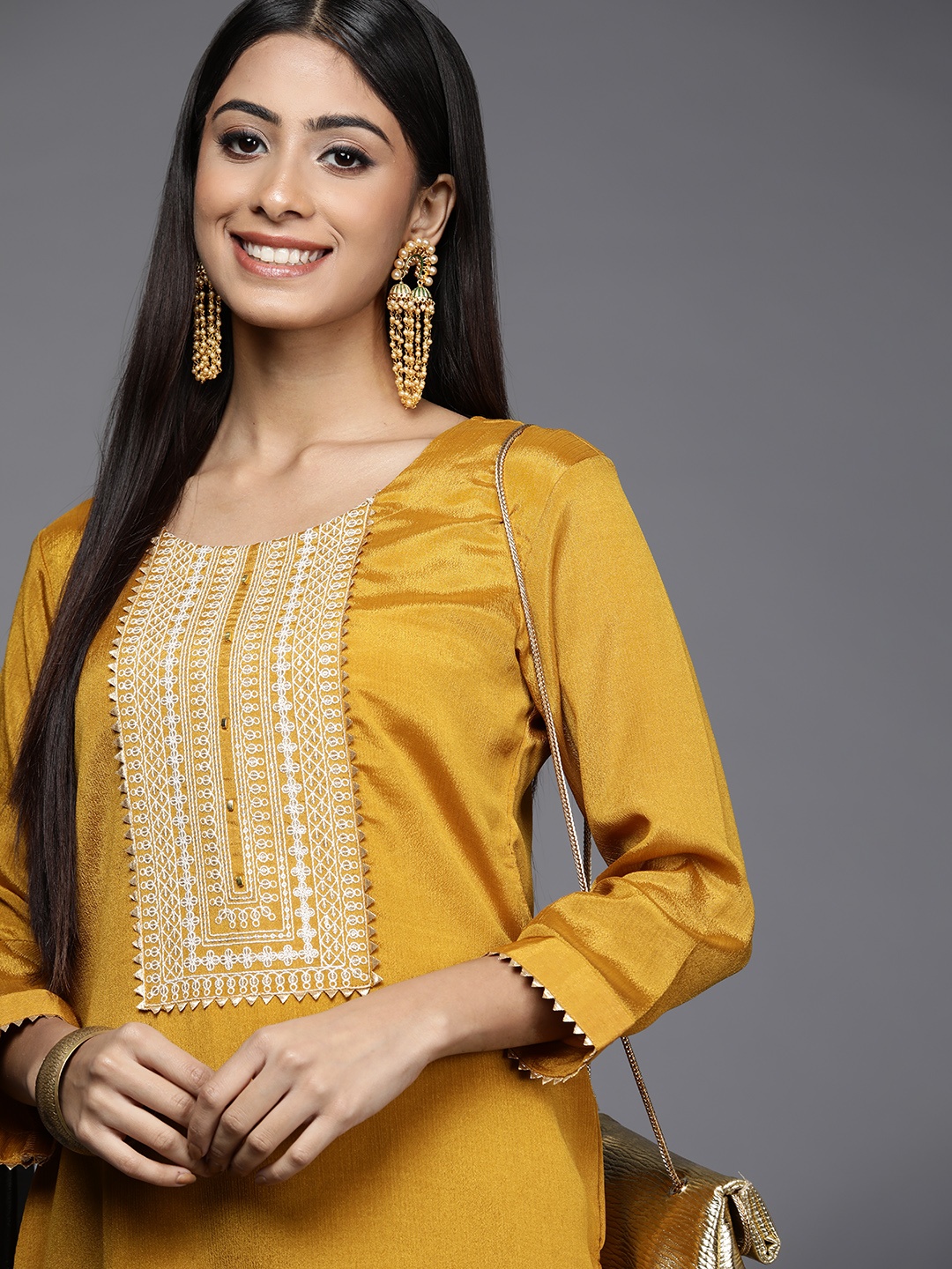 

Varanga Women Mustard Yellow Ethnic Motifs Embroidered Gotta Patti Kurta
