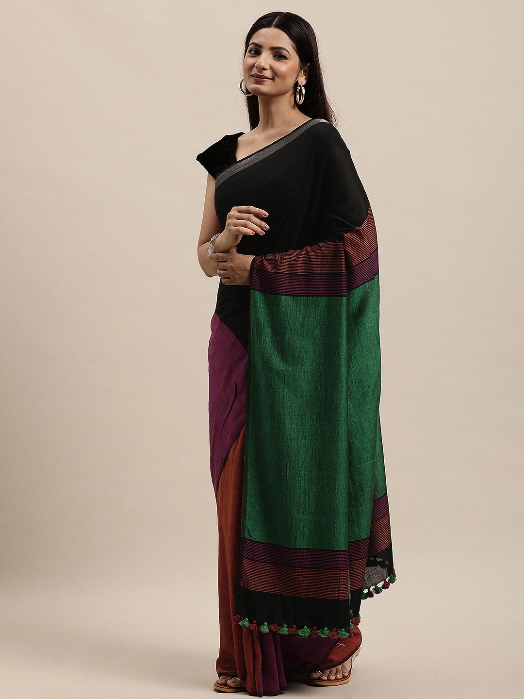 

ArtEastri Colour blocked Pure Cotton Handloom Saree Without Blouse Piece, Orange