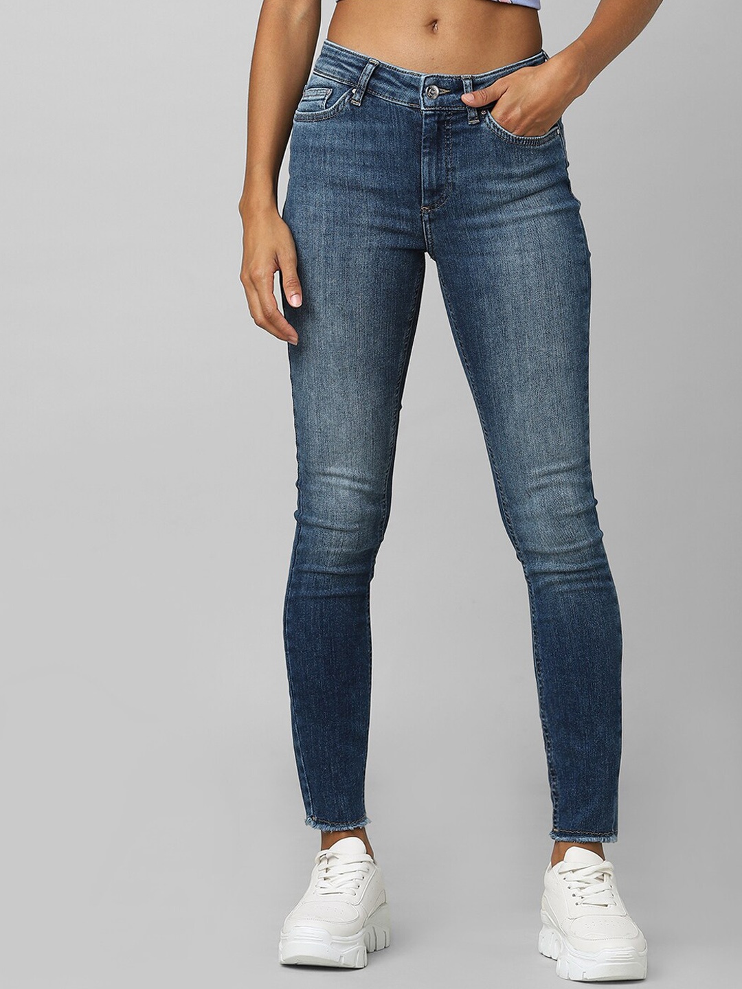 

ONLY Women Blue Skinny Fit Low Distress Heavy Fade Jeans