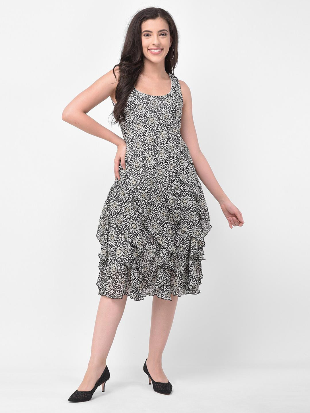 

250 DESIGNS Women Black and White Printed Georgette Fit & Flare Dress