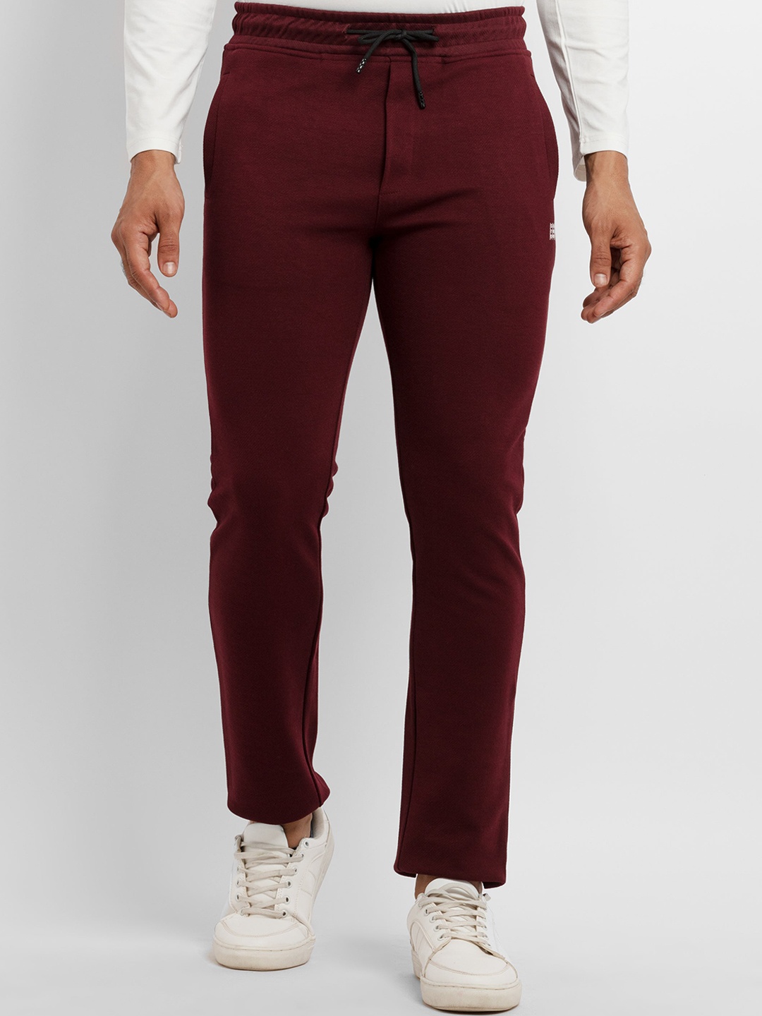 

Status Quo Men Maroon Solid Joggers