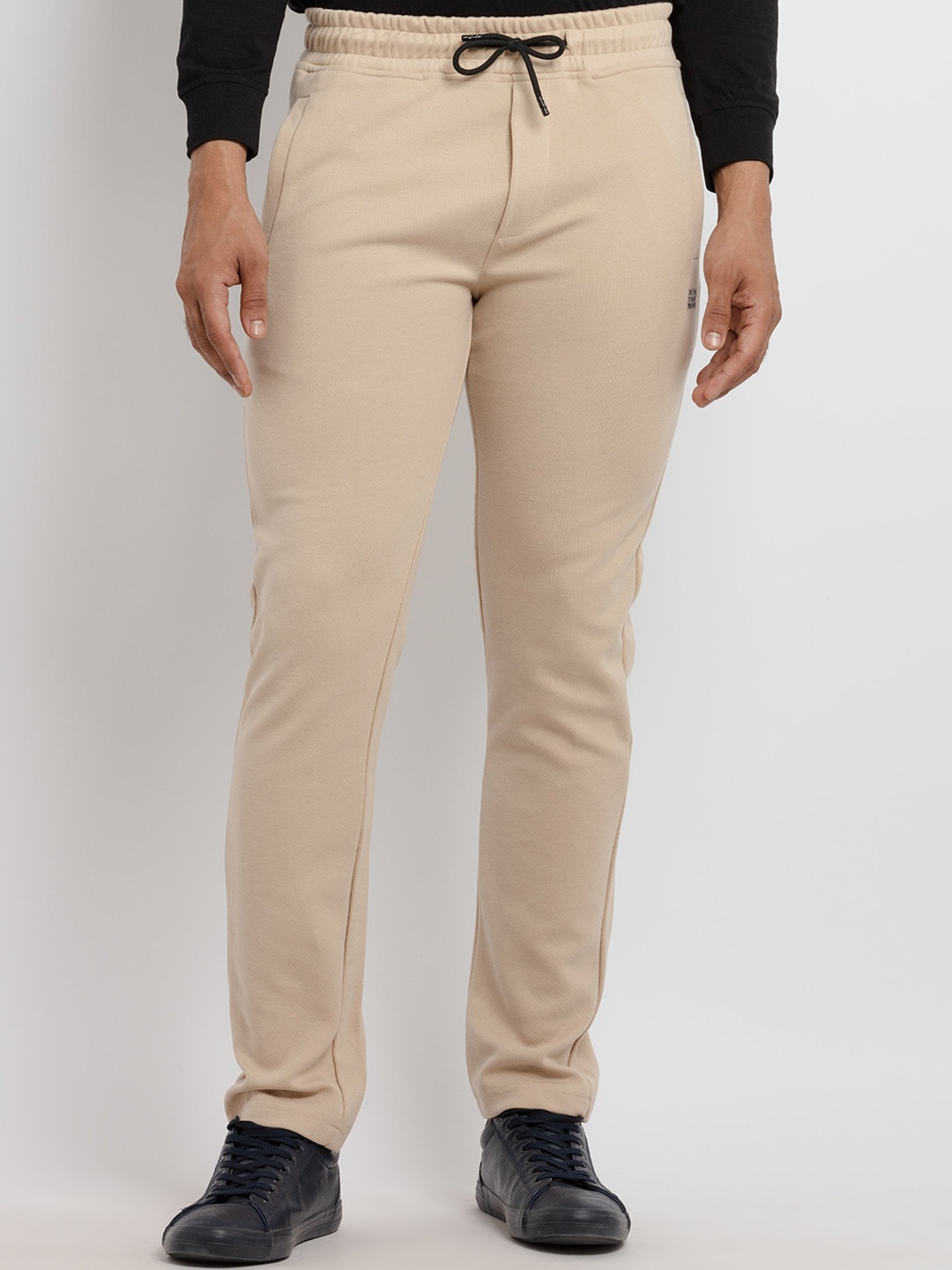 

Status Quo Men Beige Solid Track Pants