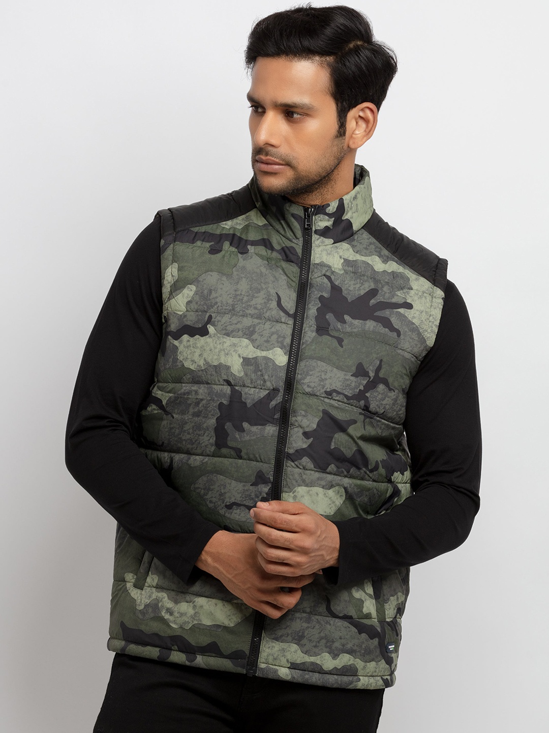 

Status Quo Men Olive Green Camouflage Padded Jacket