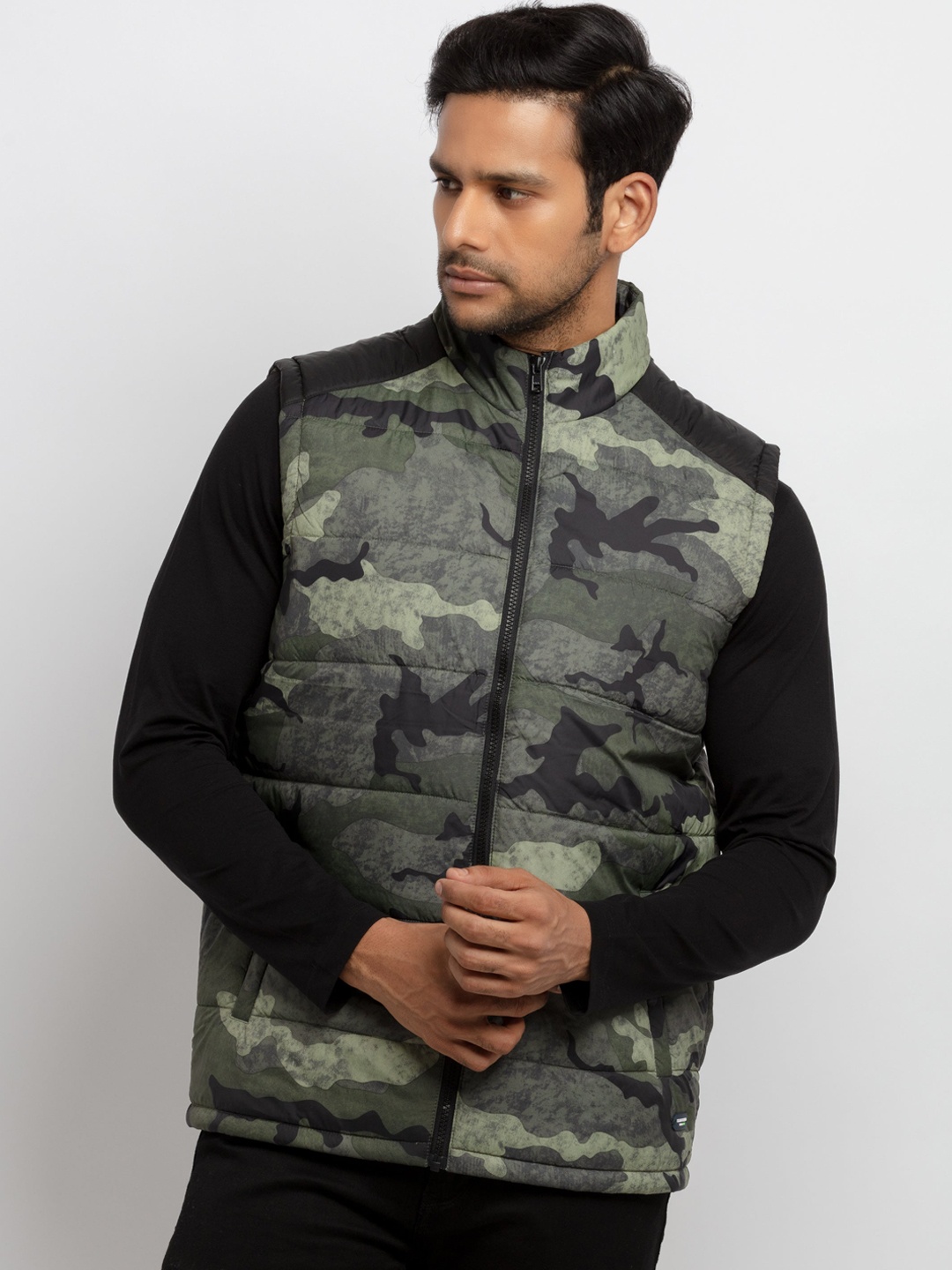 

Status Quo Men Olive Green Camouflage Padded Jacket