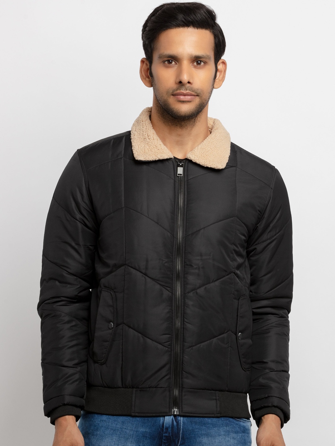 

Status Quo Men Black Solid Quilted Jacket