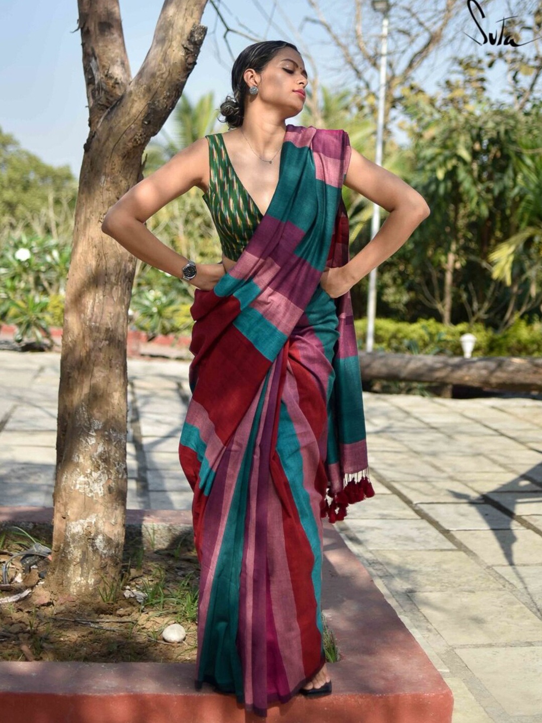 

Suta Pink & Green Striped Pure Cotton Saree