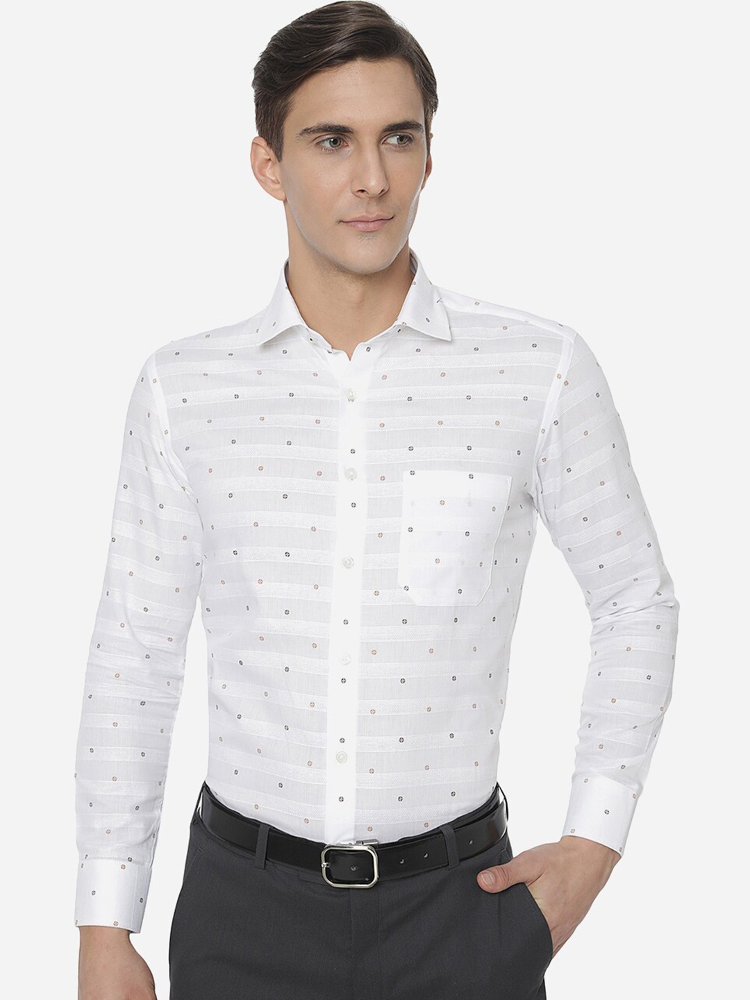 

Greenfibre Men White Slim Fit Horizontal Stripes Printed Casual Shirt