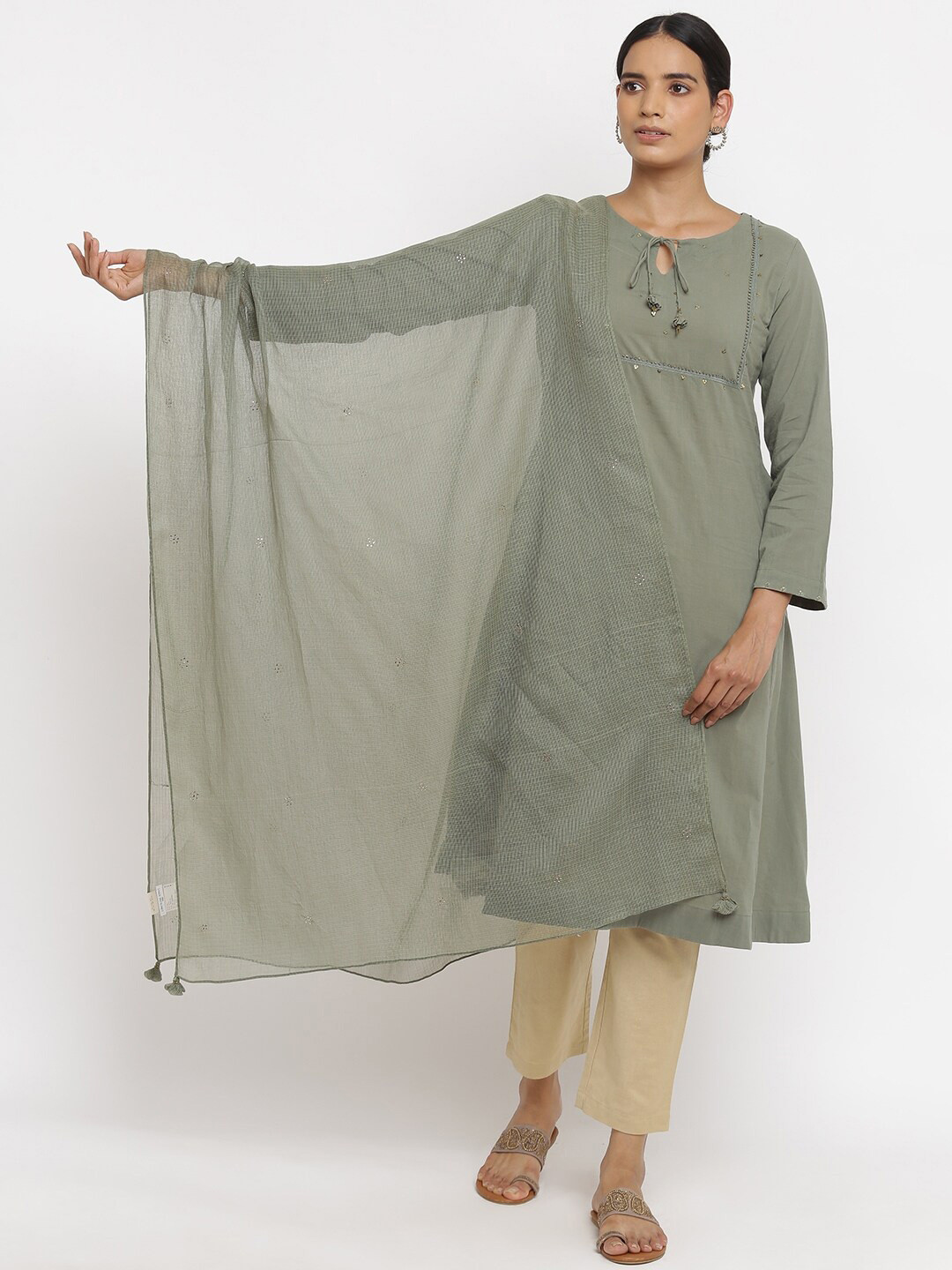 

W The Folksong Collection Women Green Dupatta