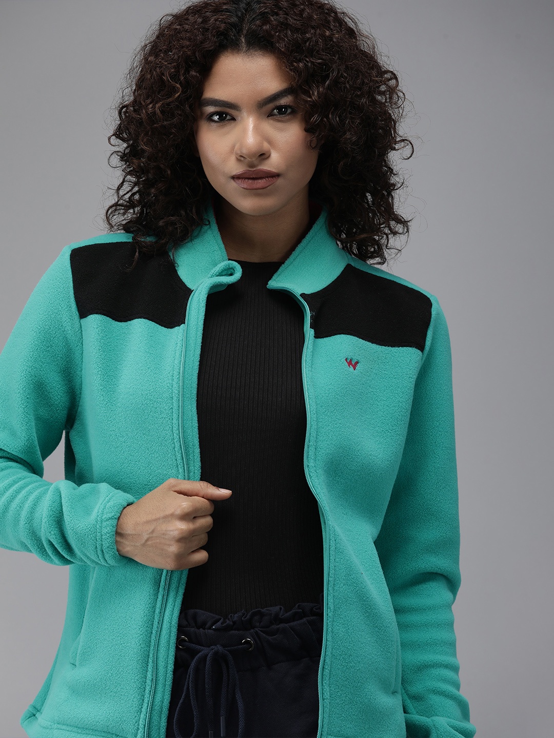 

Wildcraft Women Colourblocked Open Front Jacket, Turquoise blue