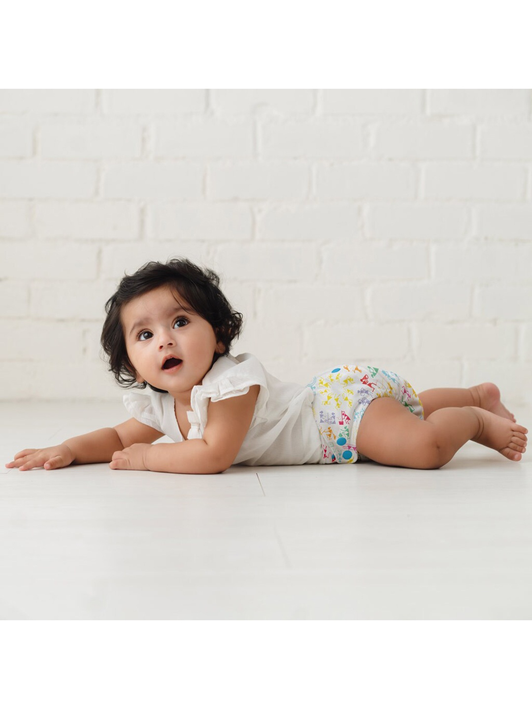 

SuperBottoms Infant Set Of 2 Cloth Sustainable Diapers, White
