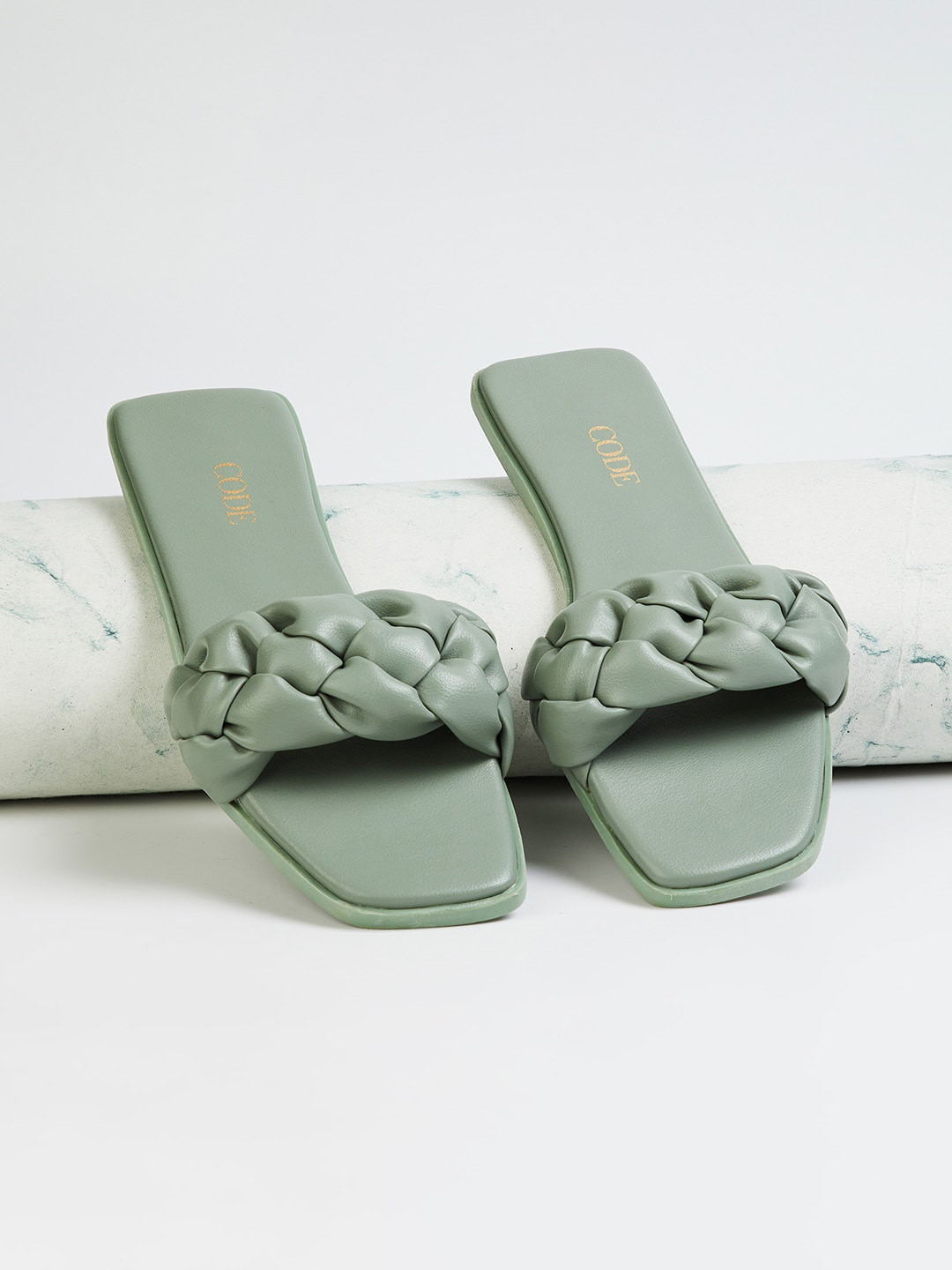 

CODE by Lifestyle Women Green Buckles Flats