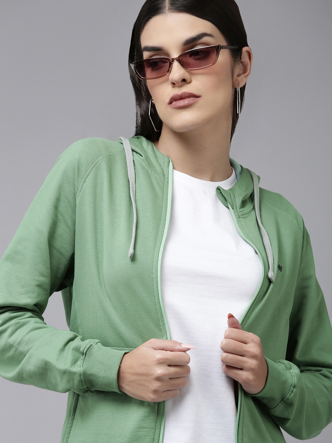 

Wildcraft Women Solid Pure Cotton Hooded Sweatshirt, Olive