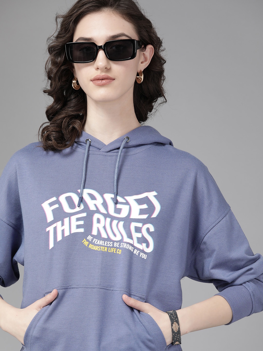 

The Roadster Lifestyle Co. Women Purple Printed Hooded Sweatshirt