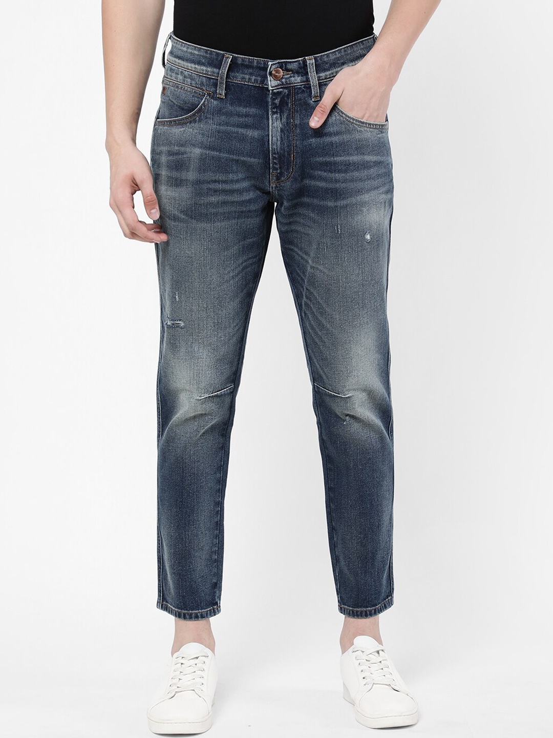 

Wrangler Men Blue Slim Fit Heavy Fade Stretchable Jeans