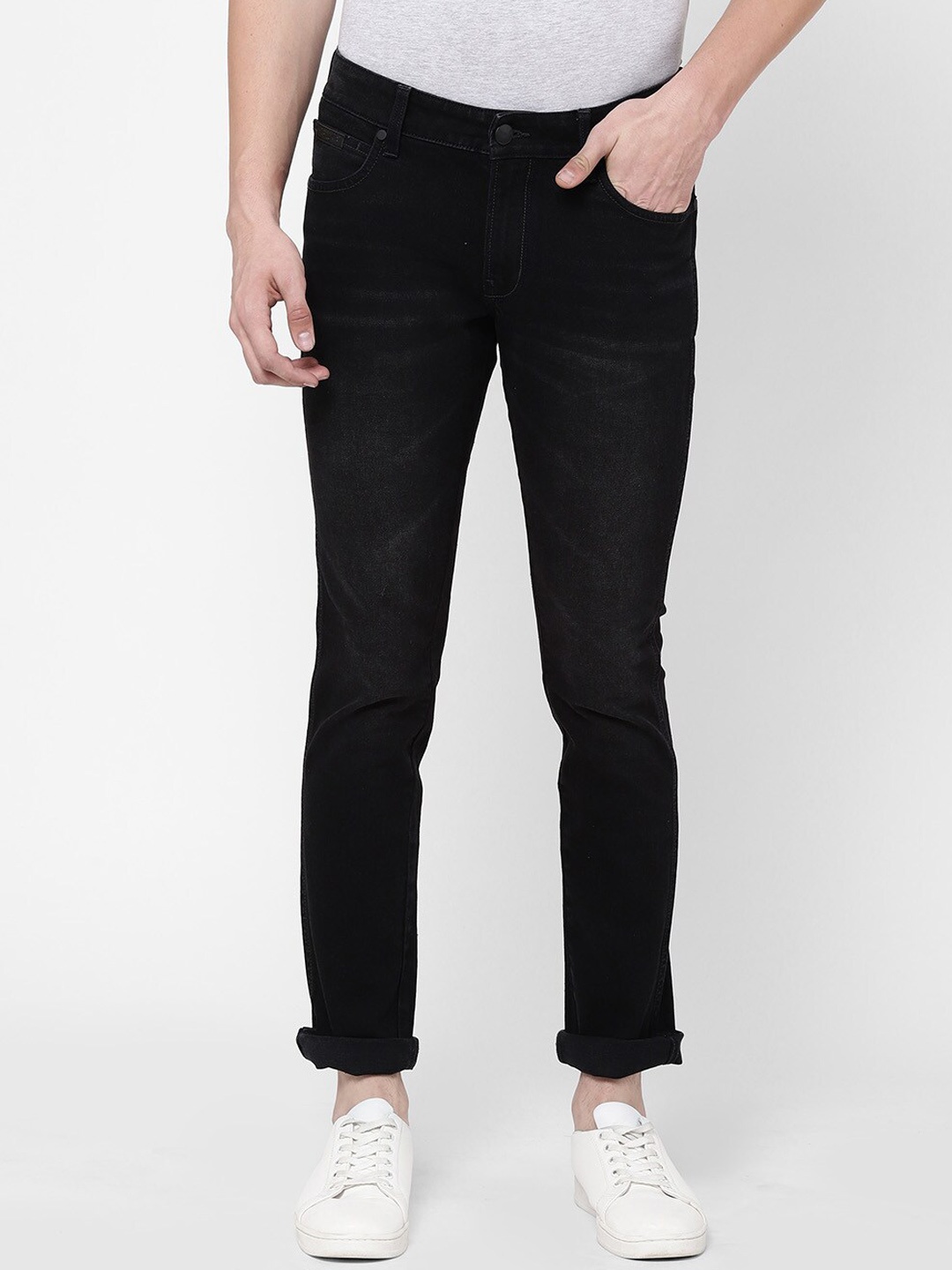 

Wrangler Men Black Solid Slim Fit Light Fade Stretchable Jeans
