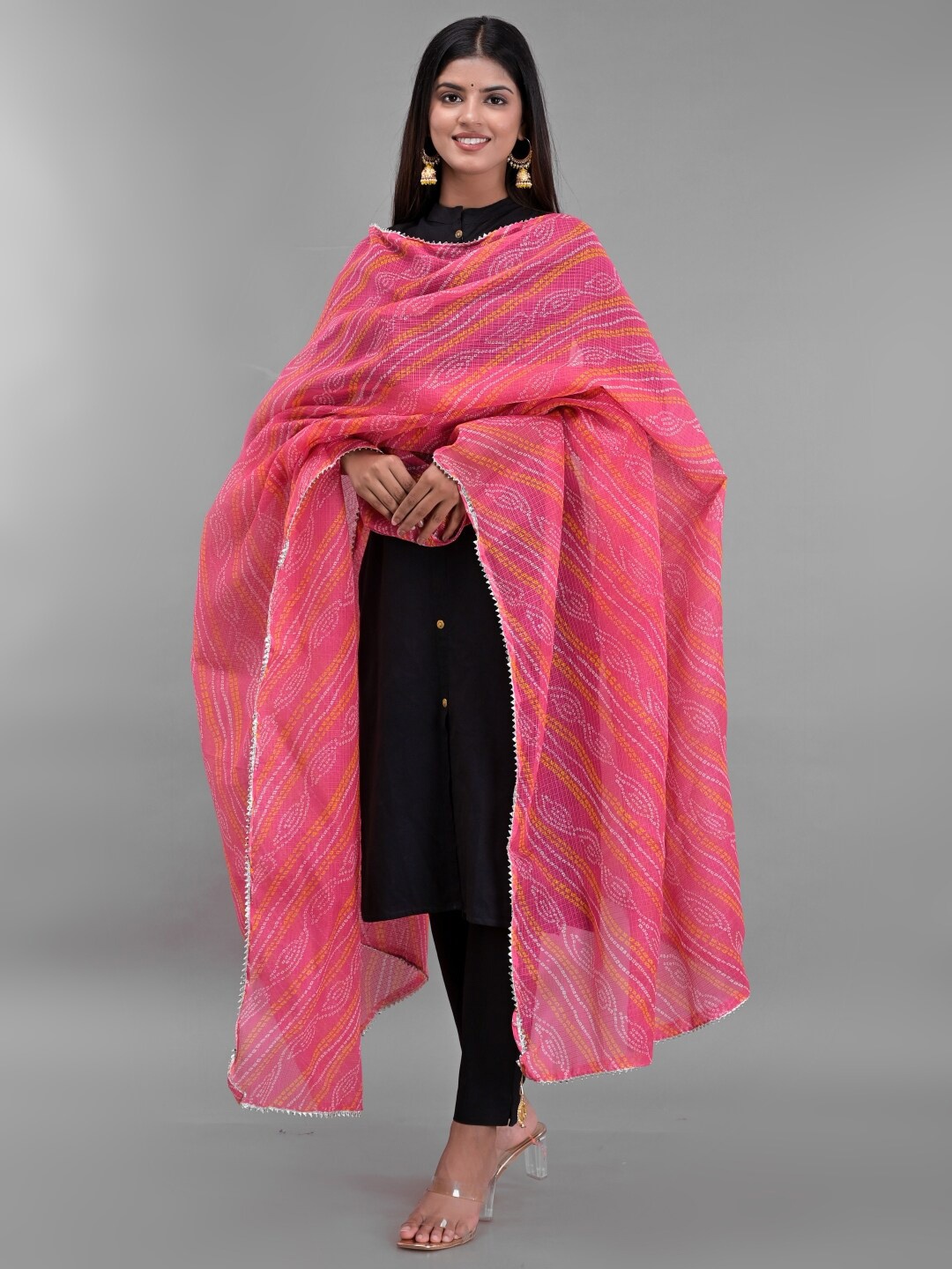 

Apratim Pink Printed Bandhani Dupatta