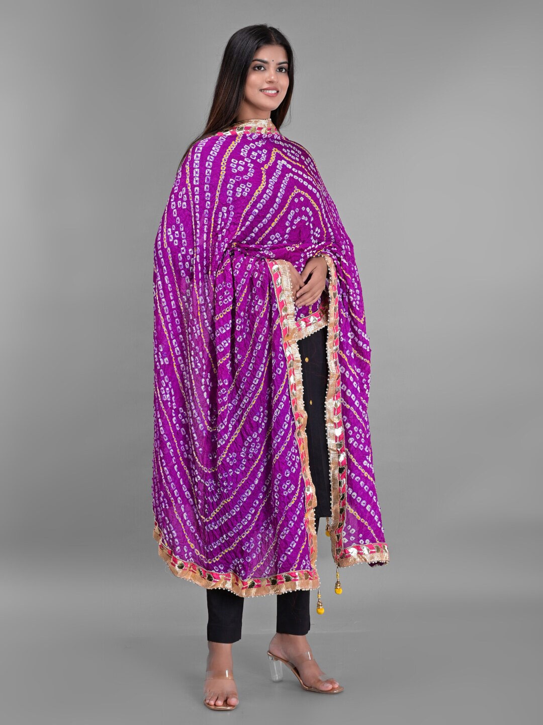 

Apratim Women Purple & White Printed Art Silk Bandhani Dupatta