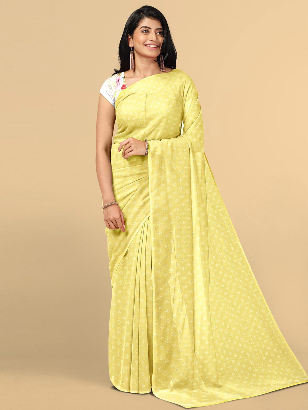 

Kalamandir Yellow & White Floral Silk Blend Saree