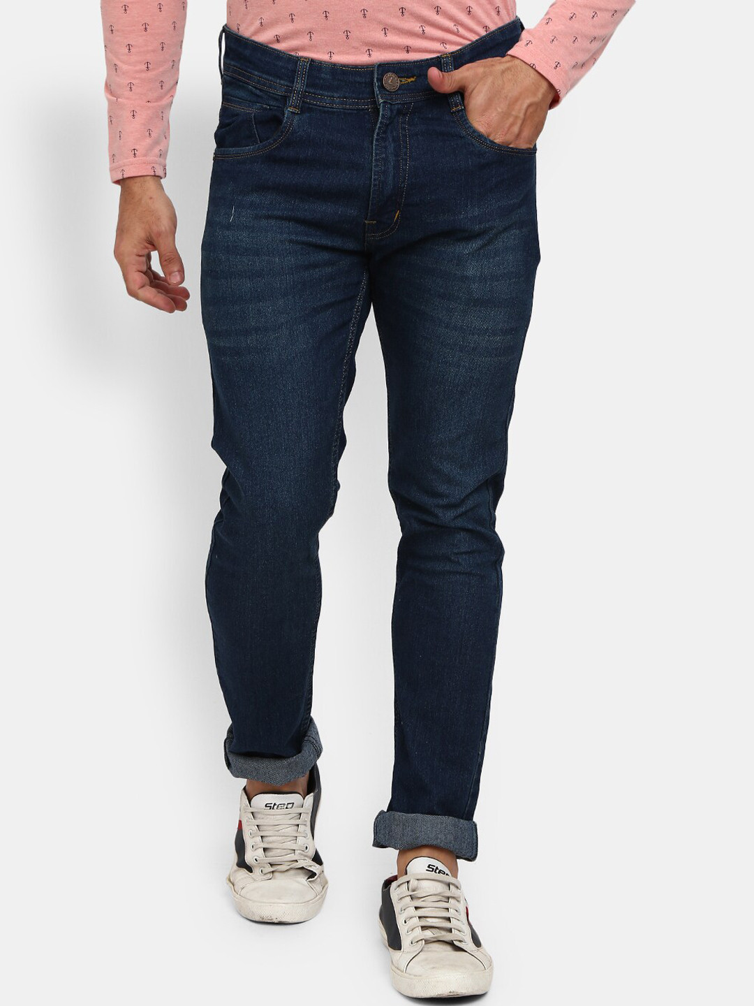 

V-Mart Men Blue Classic Slim Fit Light Fade Denim Jeans