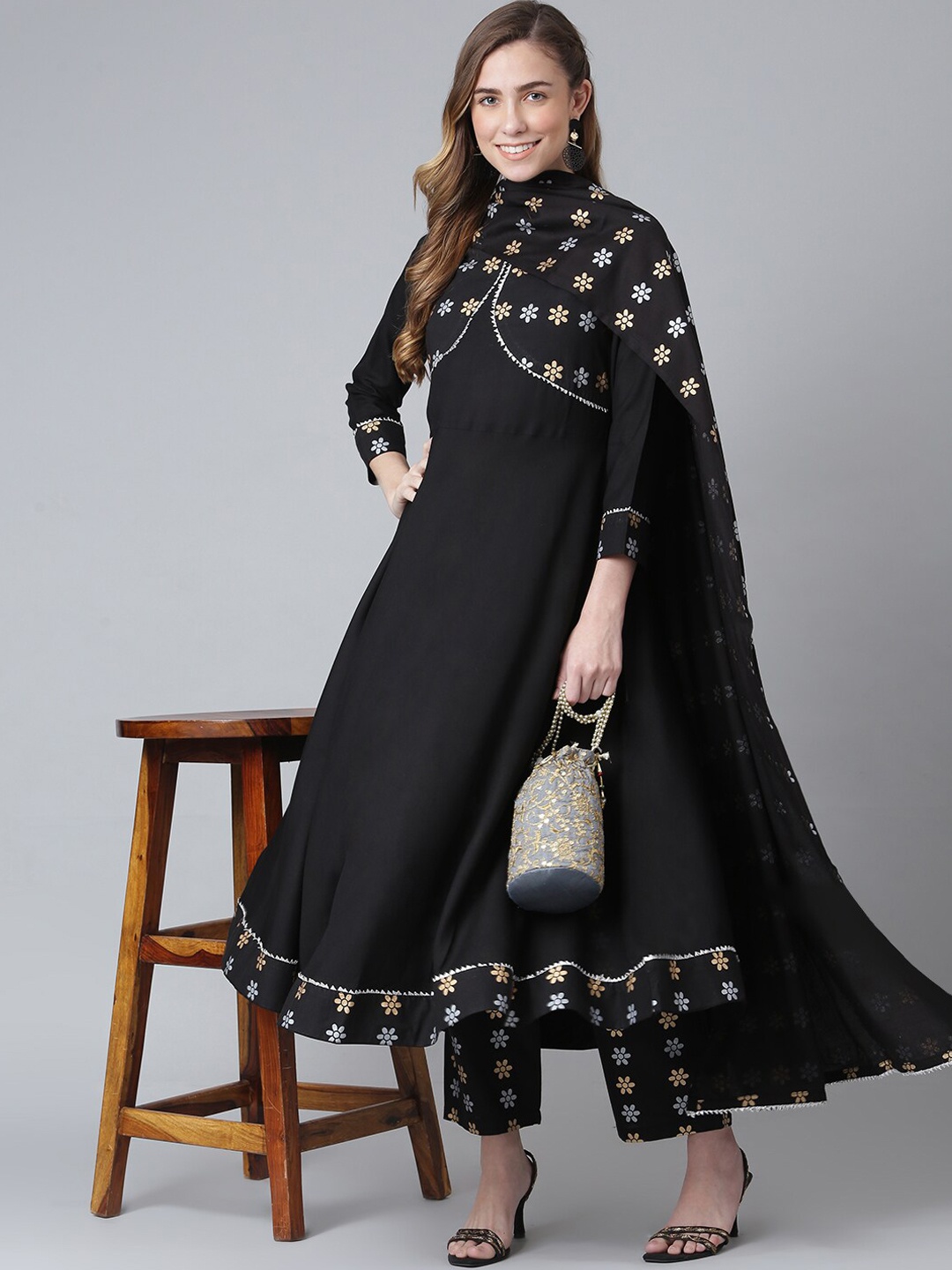 

Khushal K Women Black Floral Yoke Design Kurta with Palazzos