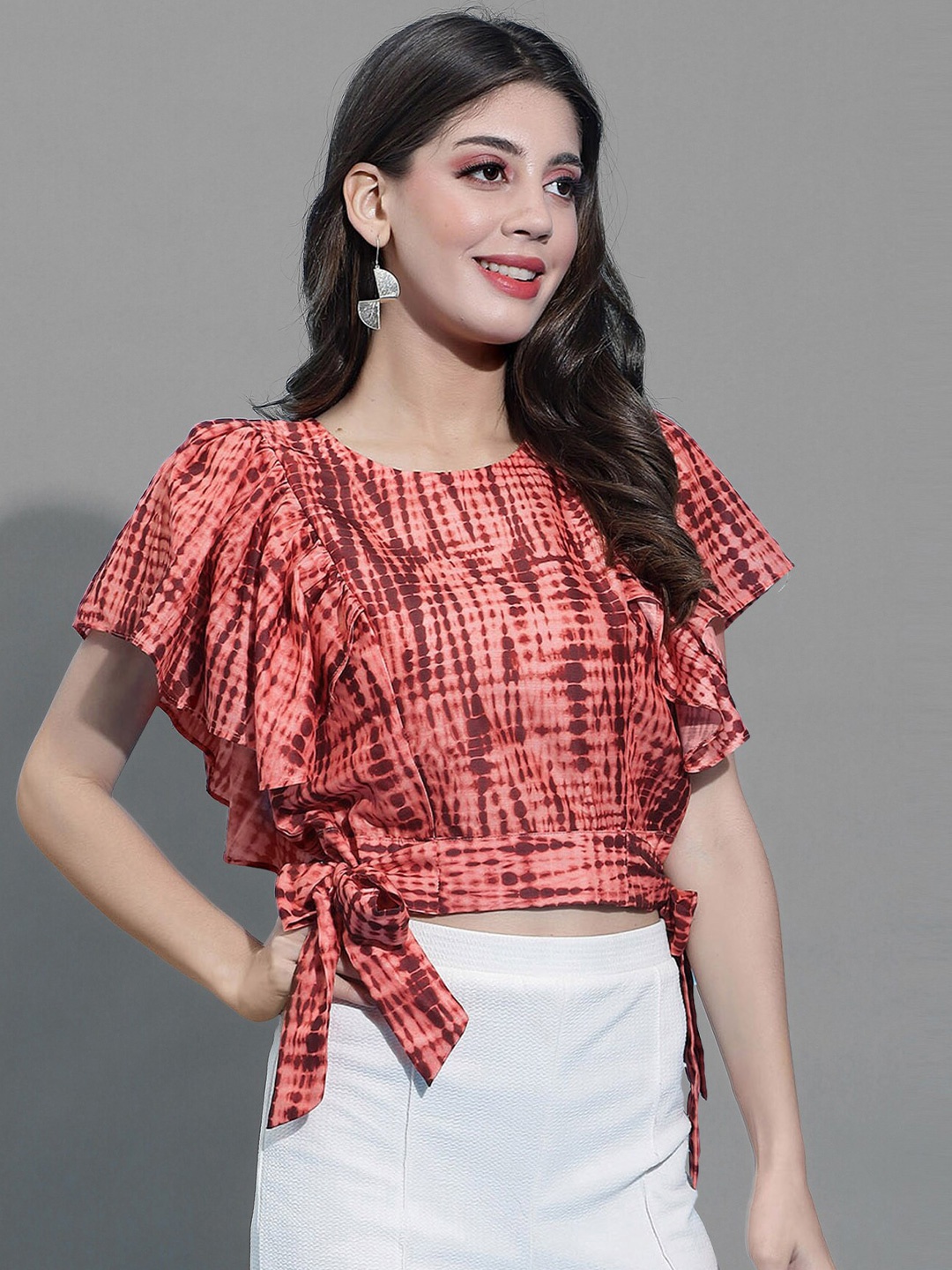 

Selvia Peach-Coloured & White Dyed Ruffles Crop Top