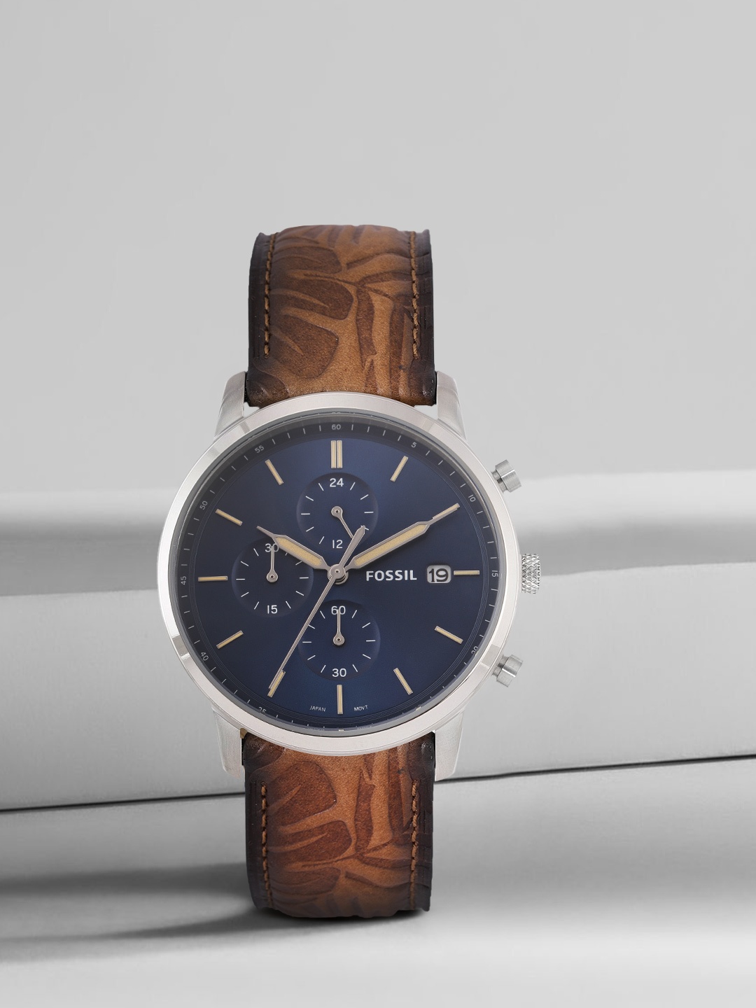 

Fossil Men Blue Leather Minimalist Chronograph Analogue Watch FS5928-Brown