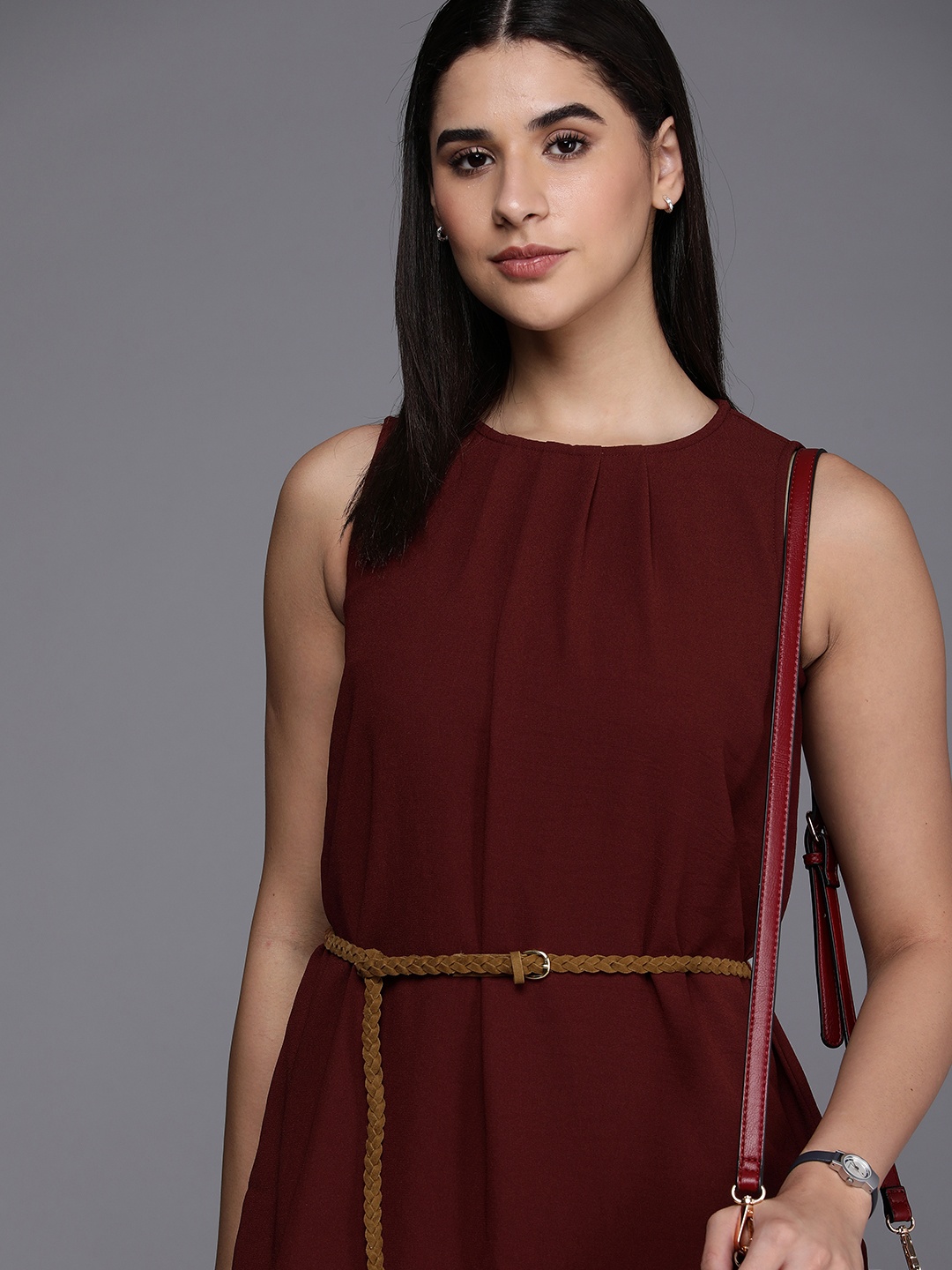 

Kenneth Cole Solid With Gathers Detail Round Neck A-Line Dress With Belt, Maroon