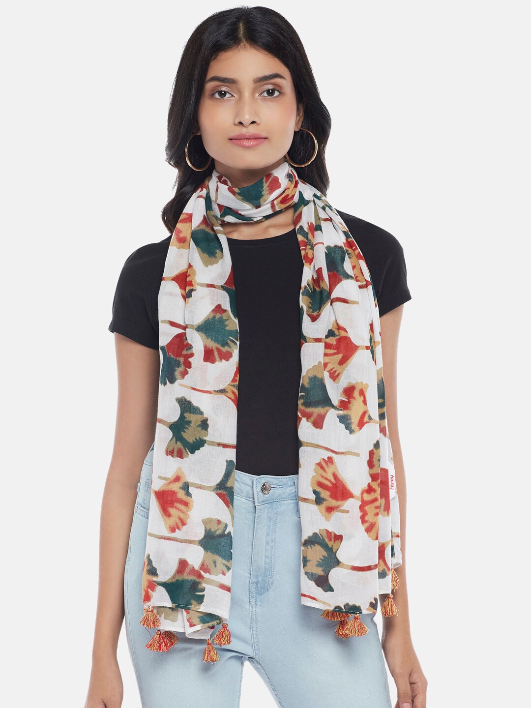 

Honey by Pantaloons Women White & Green Printed Scarf