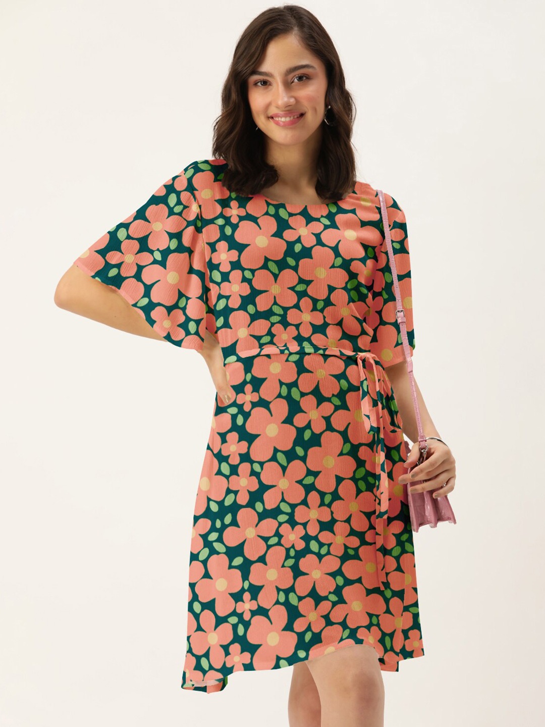 

DressBerry Women Green & Peach-Coloured Floral Crepe Midi Dress