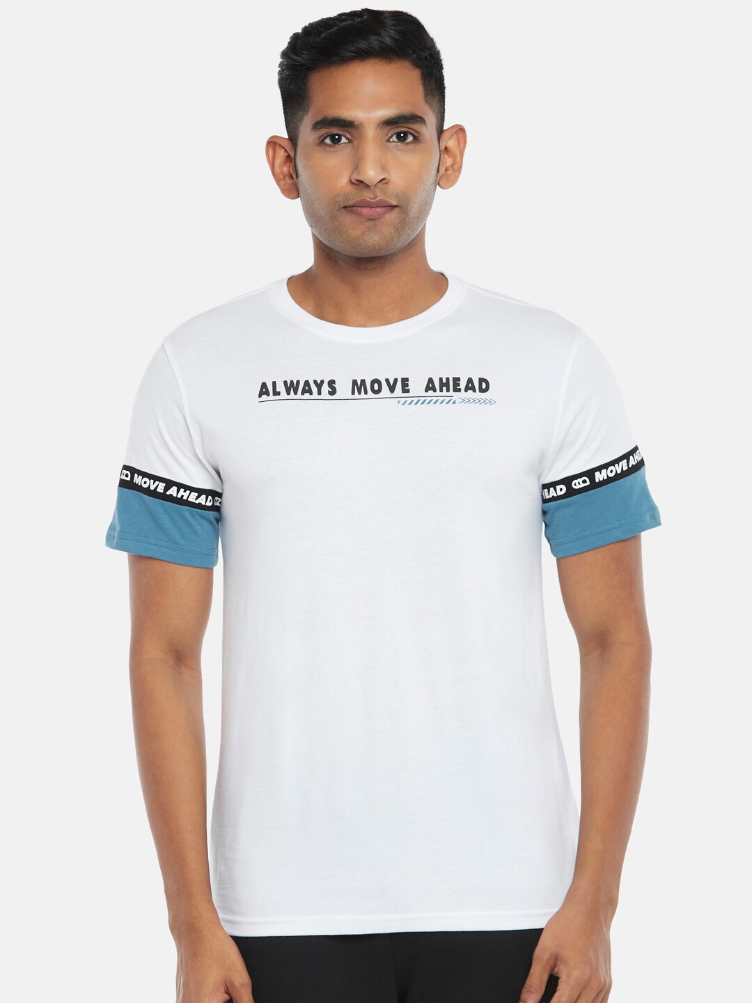 

Ajile by Pantaloons Men White Typography Printed Slim Fit T-shirt