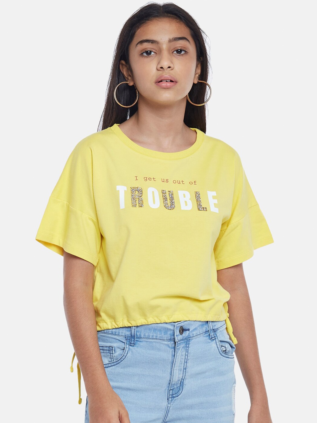 

Coolsters by Pantaloons Girls Yellow Typography Printed Extended Sleeves T-shirt