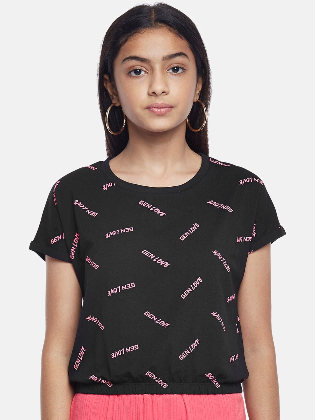 

Coolsters by Pantaloons Girls Black Printed Extended Sleeves T-shirt