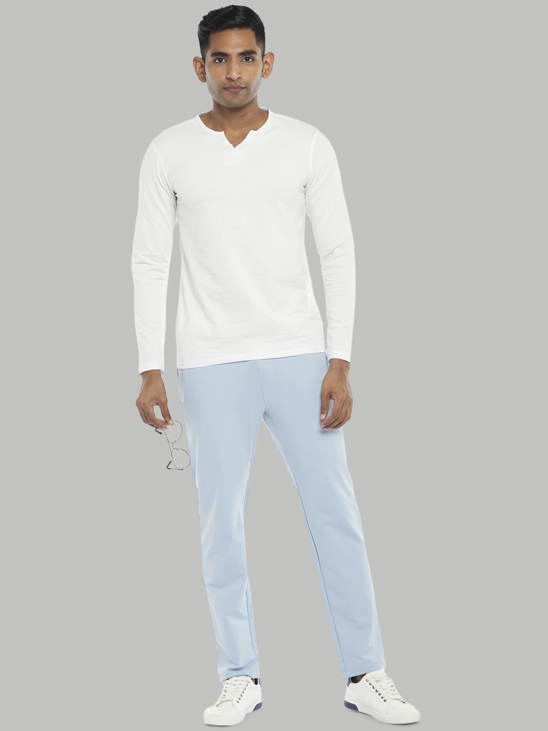 

Urban Ranger by pantaloons Men Off White V-Neck Slim Fit T-shirt