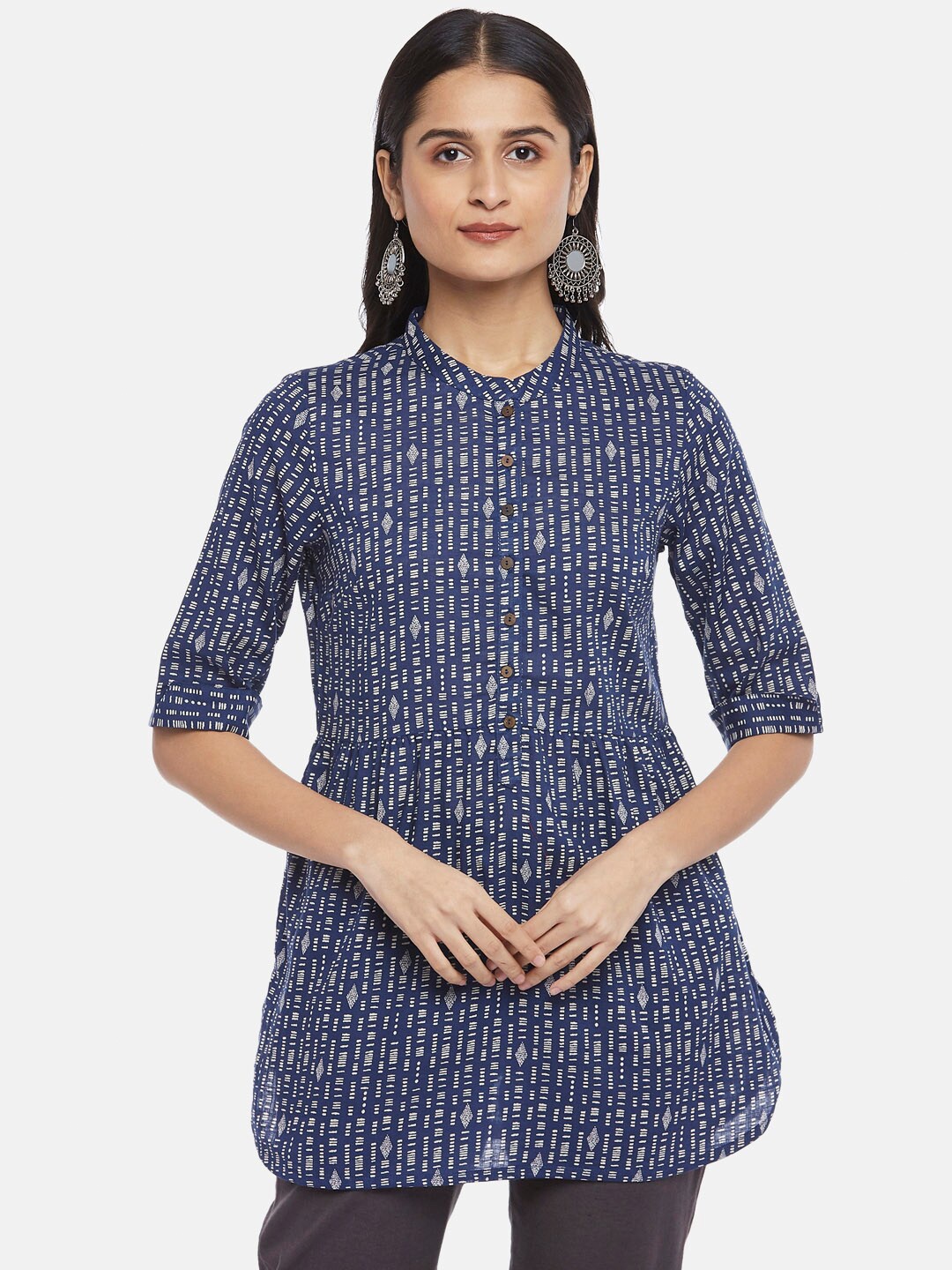 

AKKRITI BY PANTALOONS Blue Mandarin Collar Printed Tunic