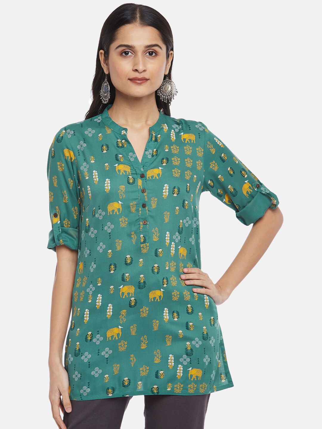 

AKKRITI BY PANTALOONS Green & Mustard Viscose Rayon Mandarin Collar Printed Tunic