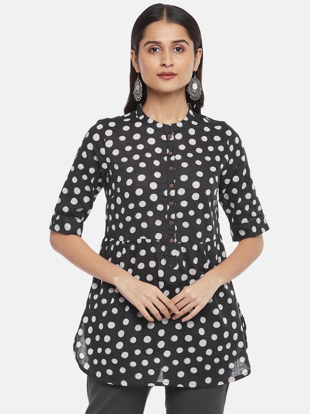 

AKKRITI BY PANTALOONS Black & White Polka Dot Printed Tunic