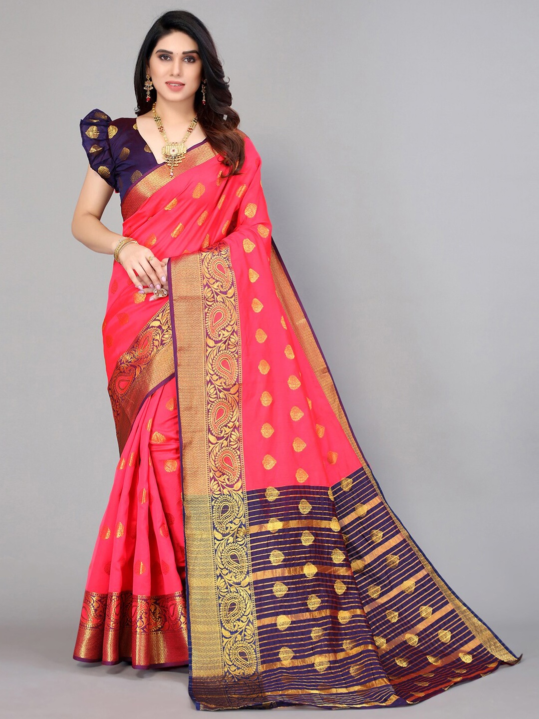 

Mitera Women Coral & Gold-Toned Woven Design Zari Banarasi Saree